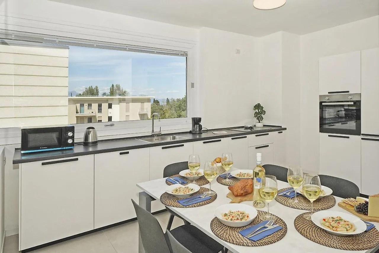 Katya Resort Apartments By Wonderful Italy Desenzano del Garda
