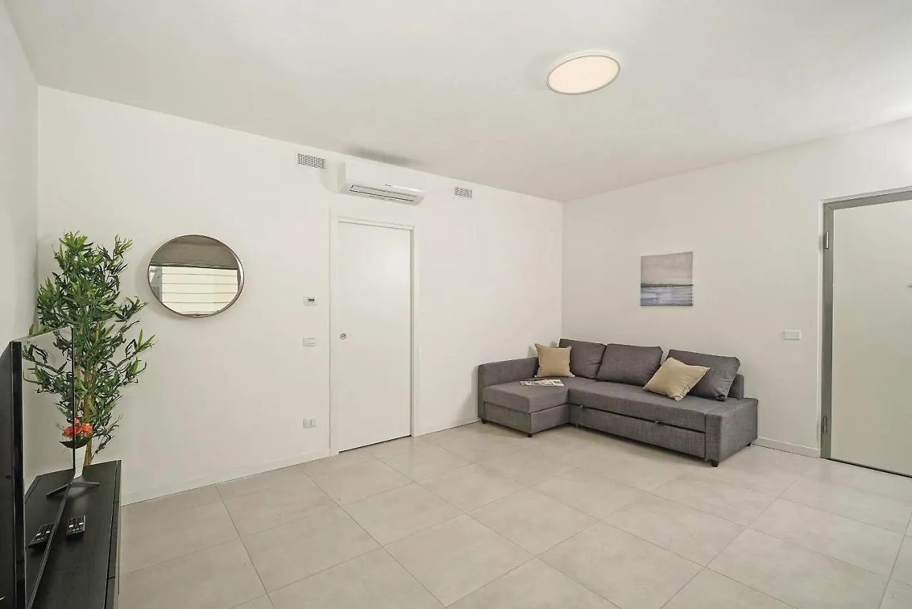 Katya Resort Apartments By Wonderful Italy Desenzano del Garda 0*,