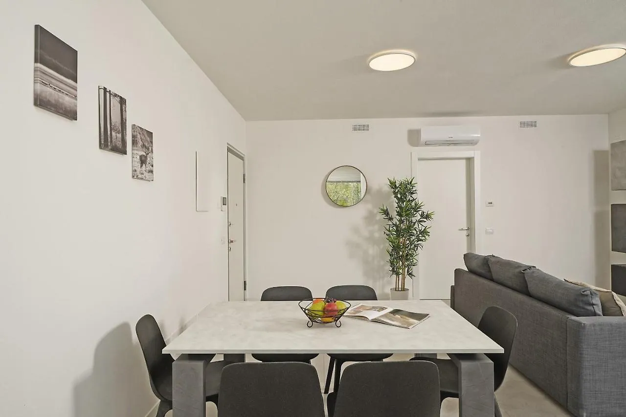 Katya Resort Apartments By Wonderful Italy Desenzano del Garda