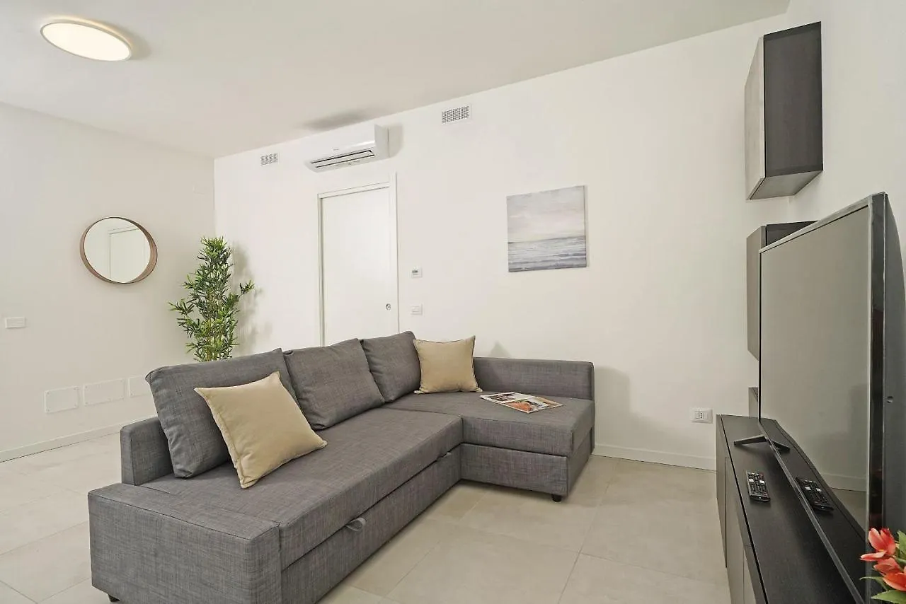 Katya Resort Apartments By Wonderful Italy Desenzano del Garda