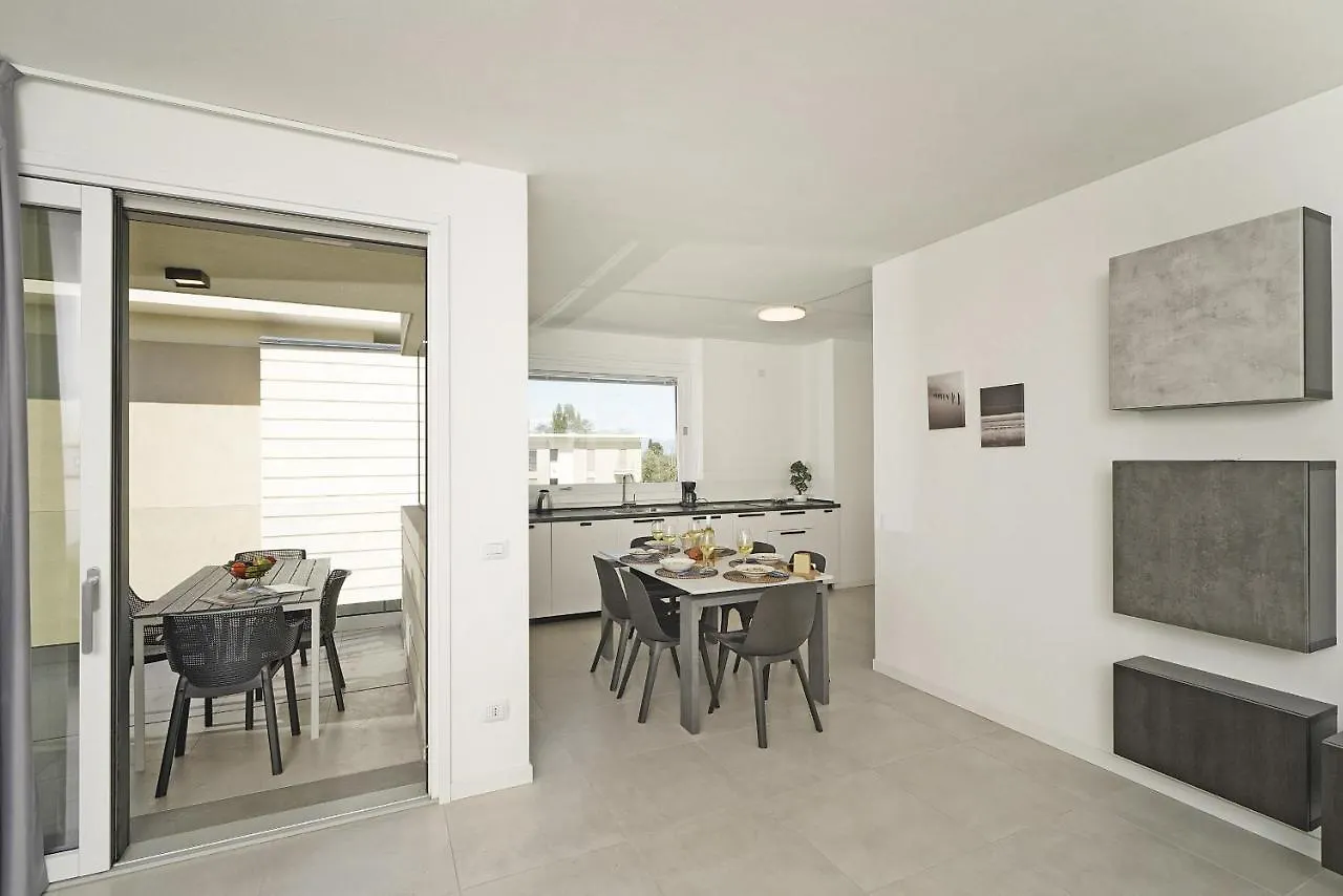Katya Resort Apartments By Wonderful Italy Desenzano del Garda Włochy