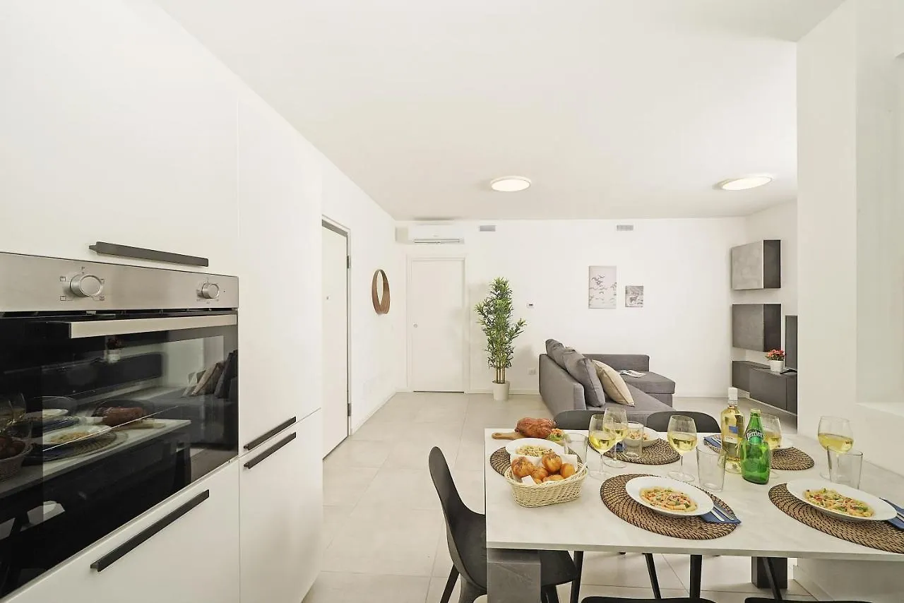 Katya Resort Apartments By Wonderful Italy Desenzano del Garda