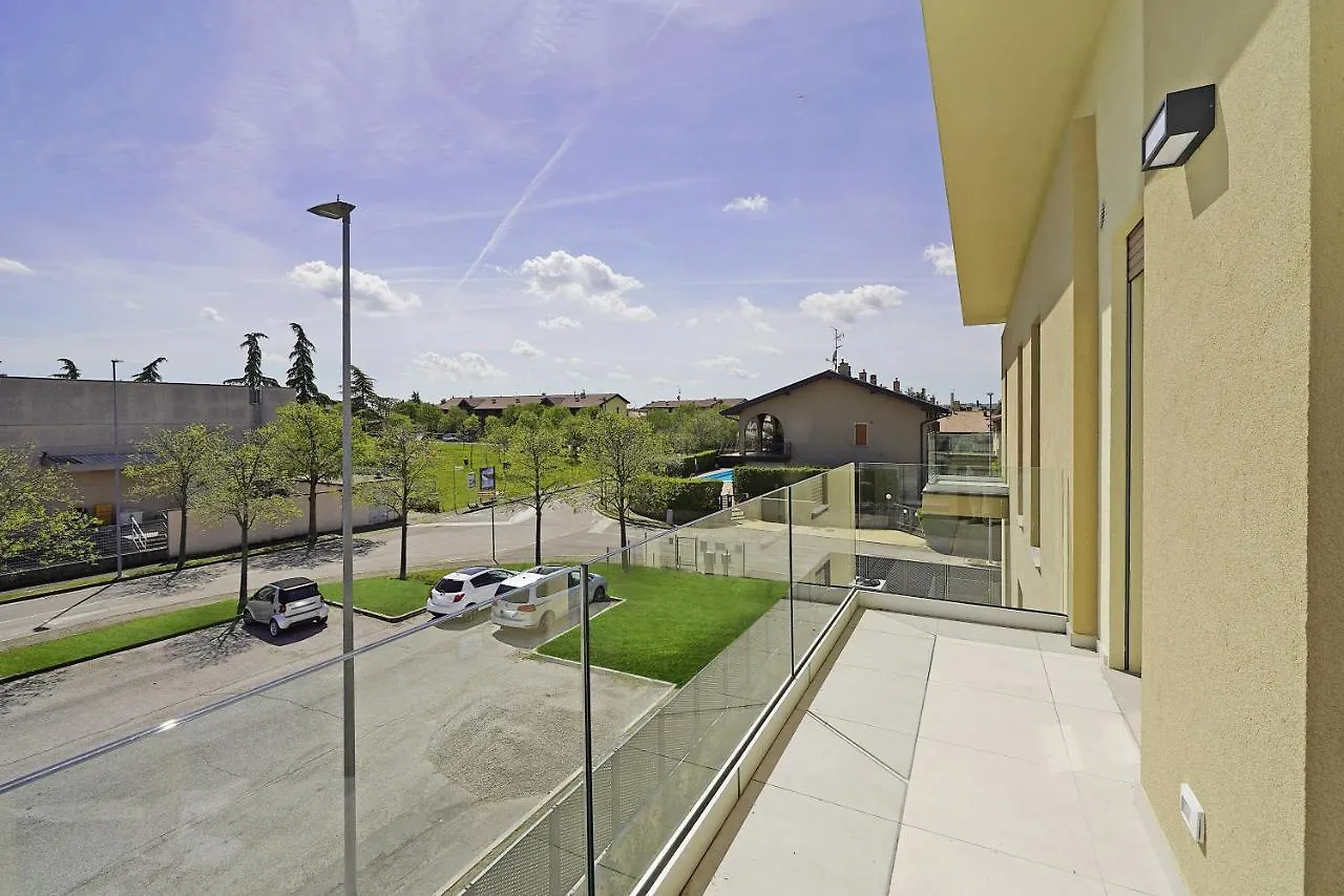 Katya Resort Apartments By Wonderful Italy Desenzano del Garda 0*,  Włochy