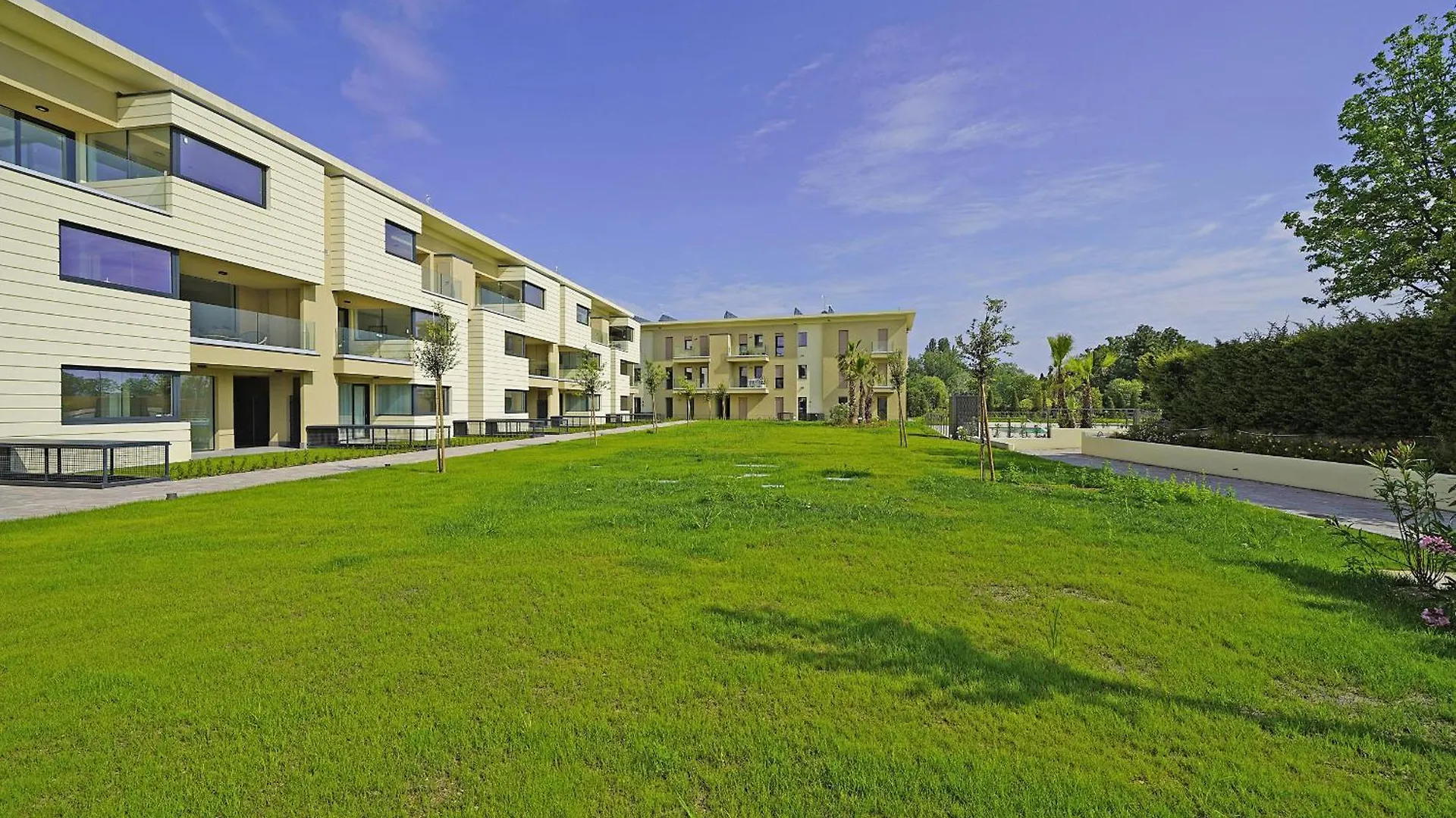 Katya Resort Apartments By Wonderful Italy Desenzano del Garda 0*,  Włochy