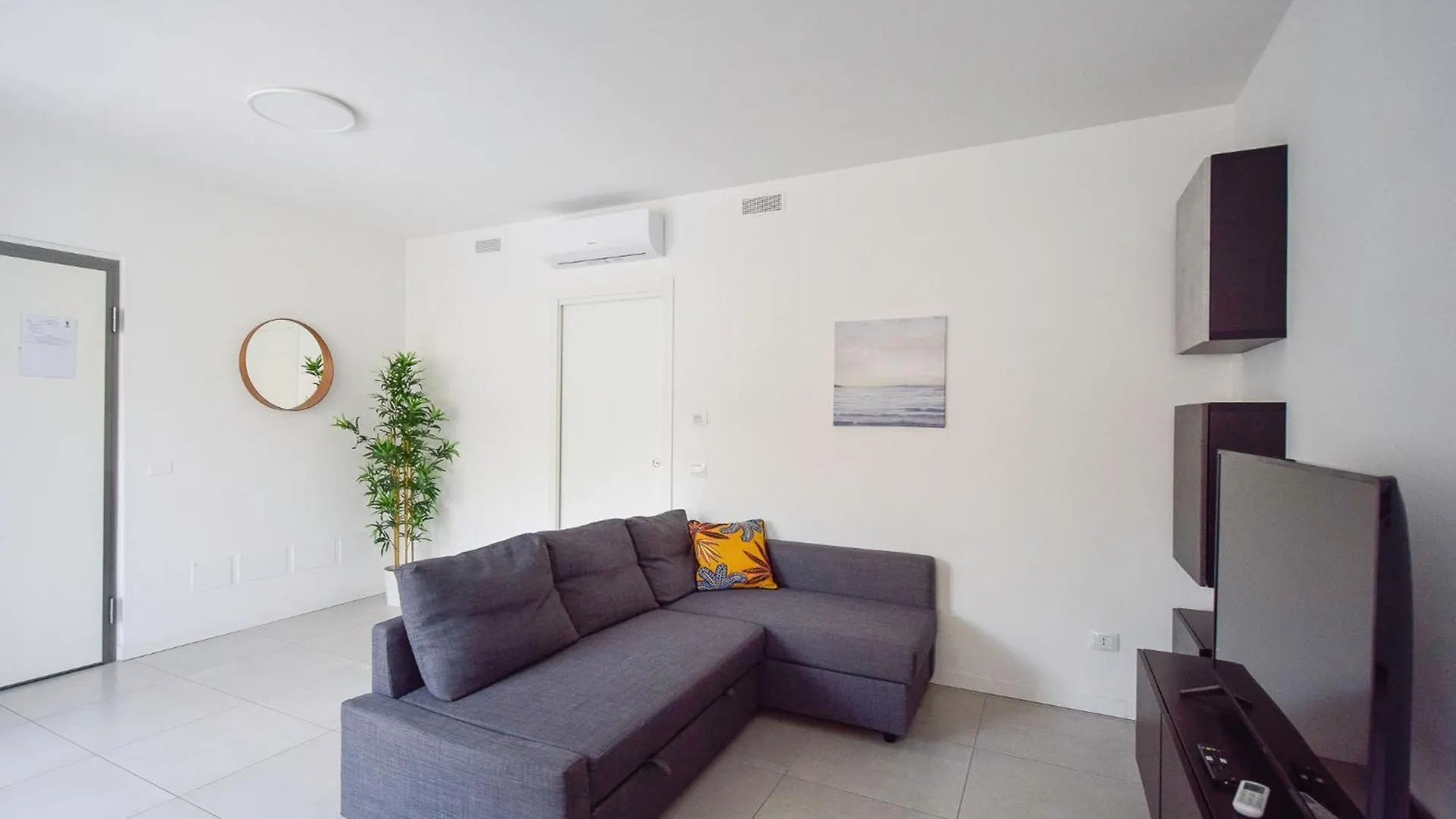 Katya Resort Apartments By Wonderful Italy Desenzano del Garda