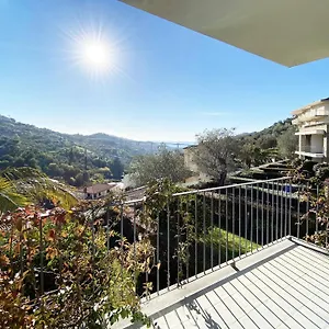 Pietraverdemare Apartment Vallebona